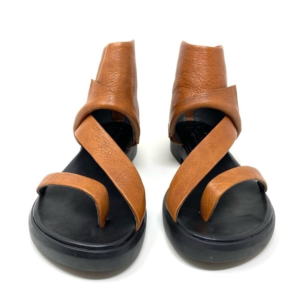 Spring Step Tan Sandals - Picture 3 of 7